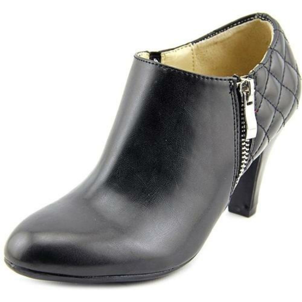 Naturalizer Barrets Black Cushion Stitched Booties